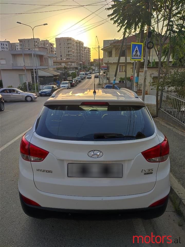 2012' Hyundai ix35 photo #4