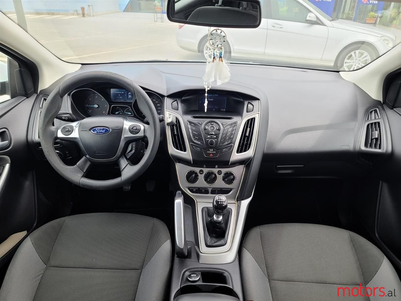 2012' Ford Focus photo #4