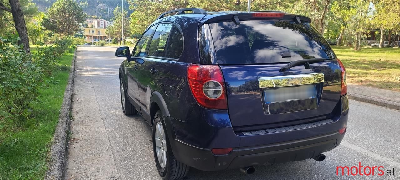 2007' Chevrolet Captiva photo #4