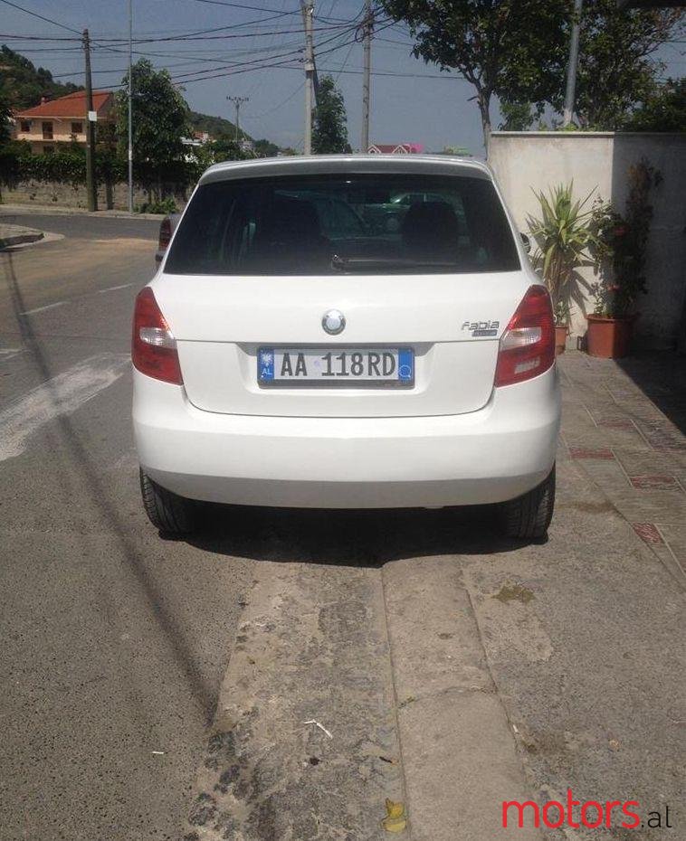 2010' Skoda Fabia photo #1