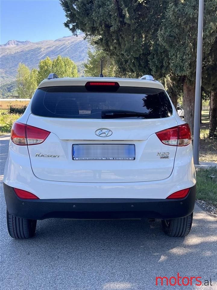 2013' Hyundai Tucson photo #2