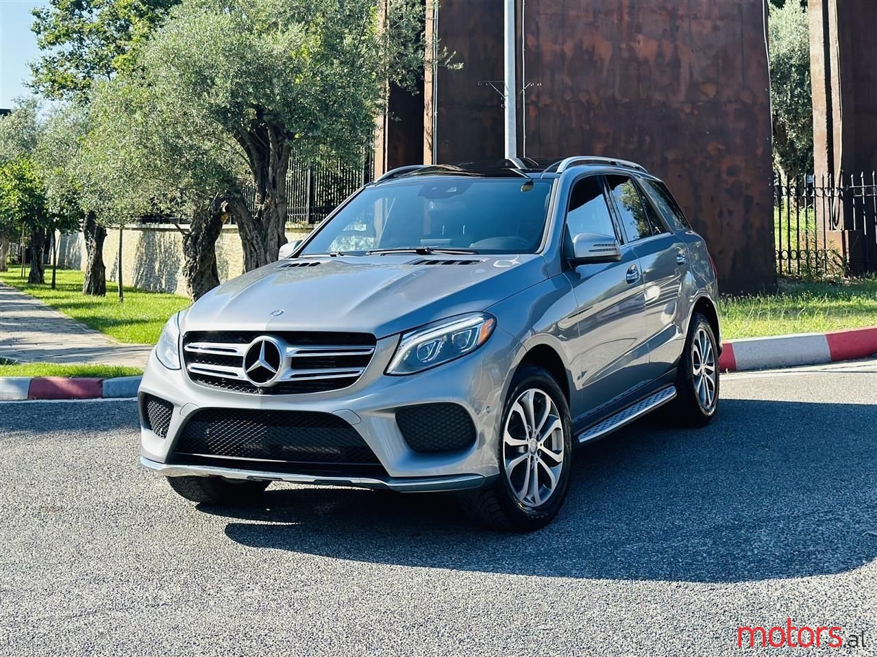 2016' Mercedes-Benz GLE 350 photo #1