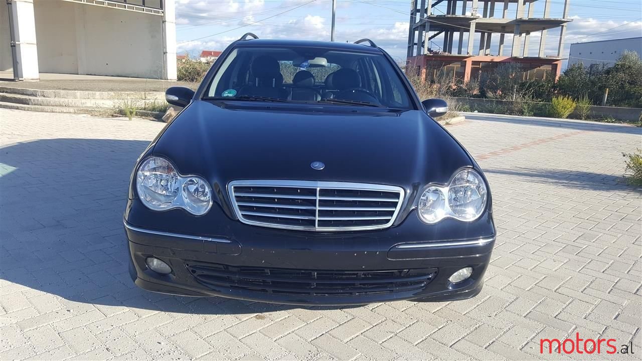 2005' Mercedes-Benz C 200 photo #2