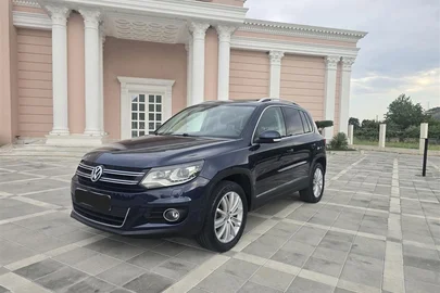 2012' Volkswagen Tiguan