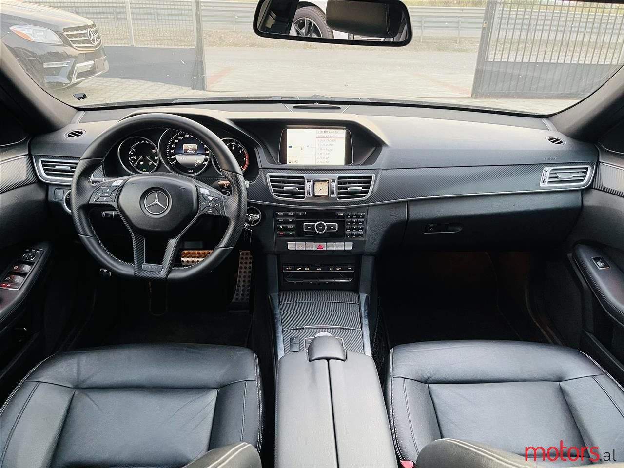 2013' Mercedes-Benz E 220 photo #4