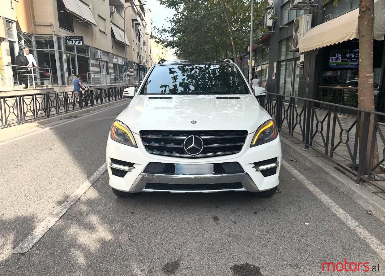 2013' Mercedes-Benz ML 350 photo #1