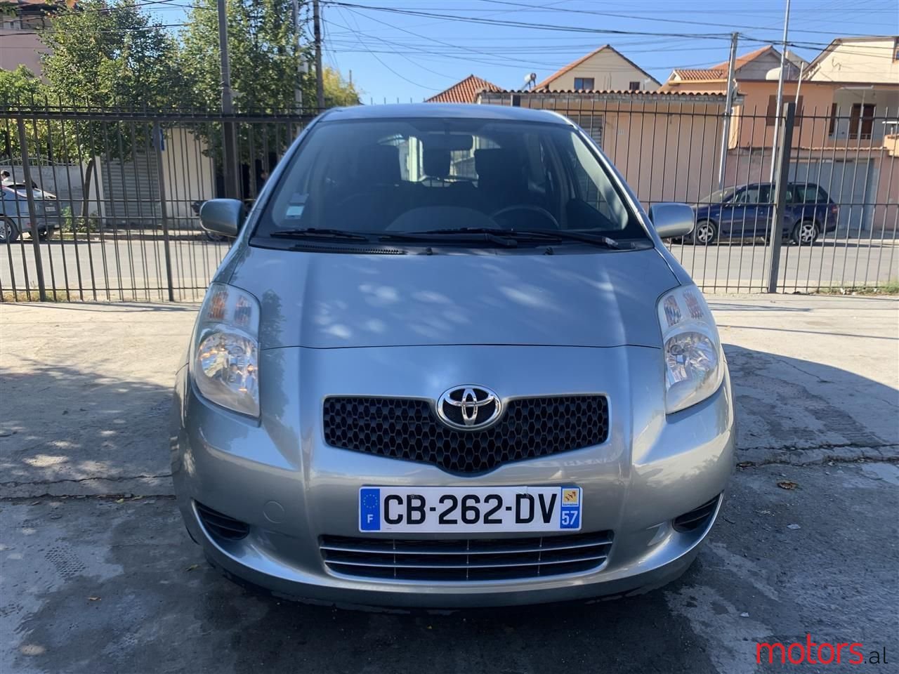 2006' Toyota Yaris photo #1