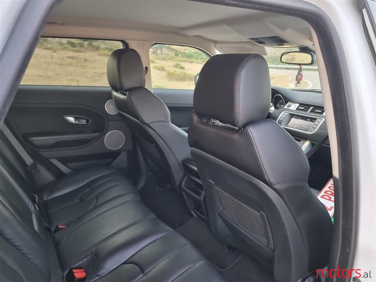 2012' Land Rover Range Rover Evoque photo #6