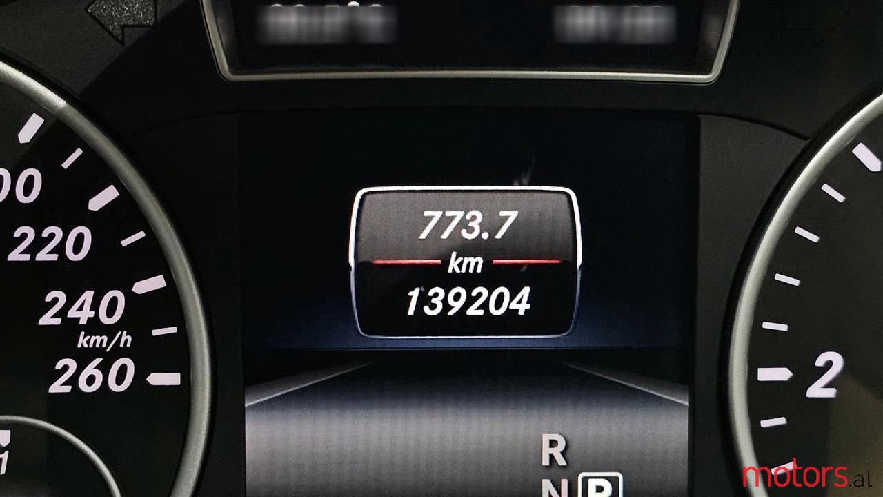 2014' Mercedes-Benz A 200 photo #4