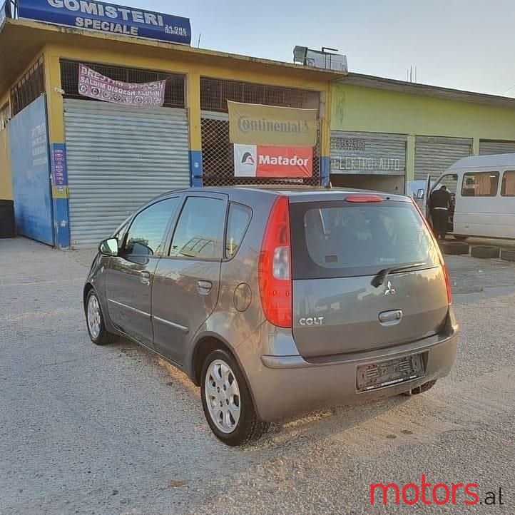 2005' Mitsubishi Colt photo #4