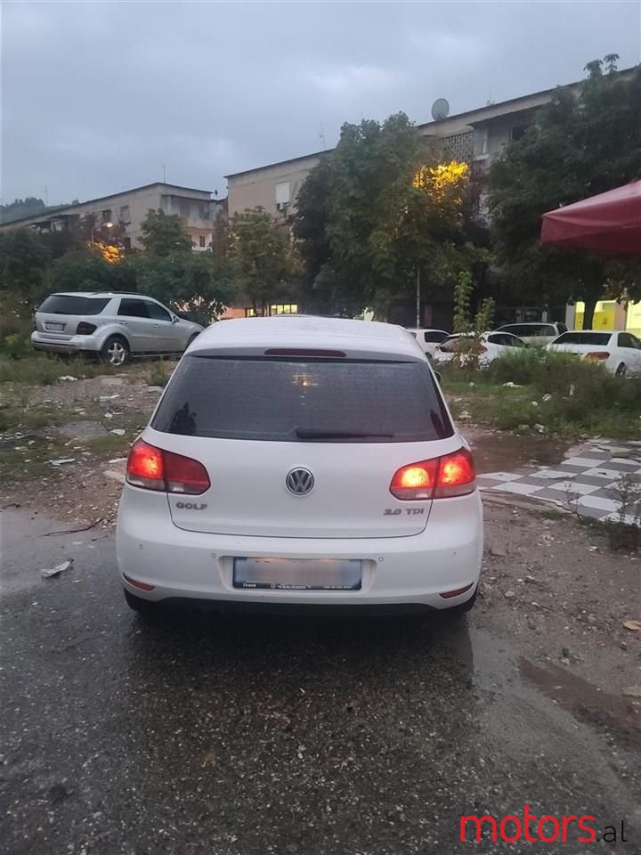 2010' Volkswagen Golf photo #6