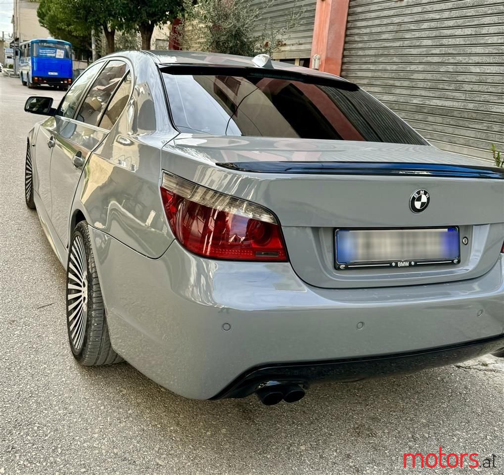 2009' BMW 530 photo #2
