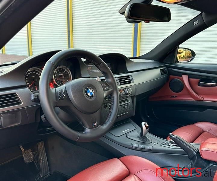 2010' BMW M3 photo #3