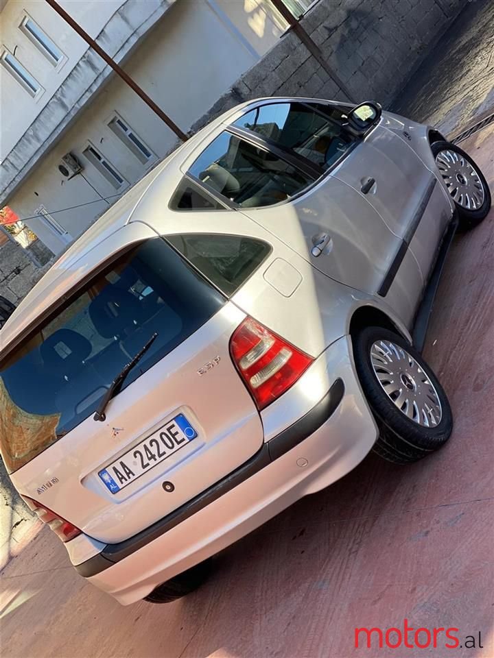 2003' Mercedes-Benz A 170 photo #1