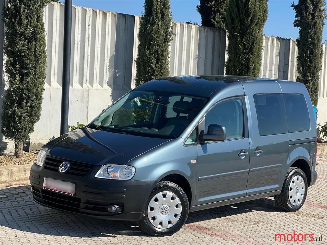 2008' Volkswagen Caddy photo #1