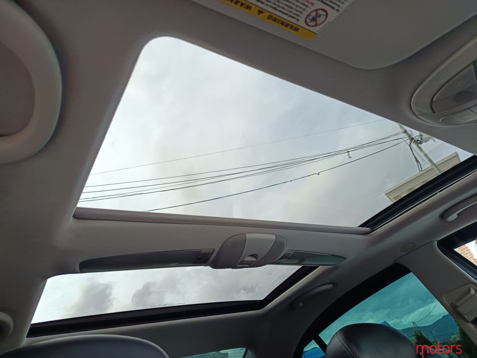 2008' Mercedes-Benz E 320 photo #3