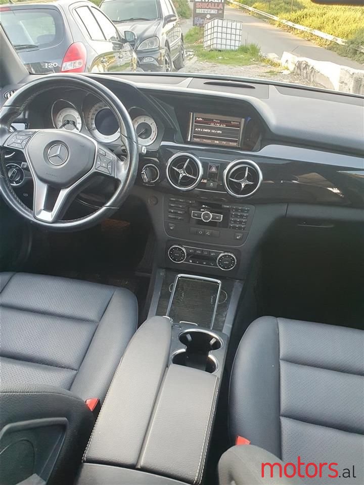 2013' Mercedes-Benz GLK 250 photo #4
