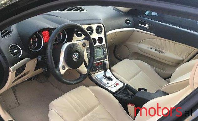 2007' Alfa Romeo Alfa 159 photo #1