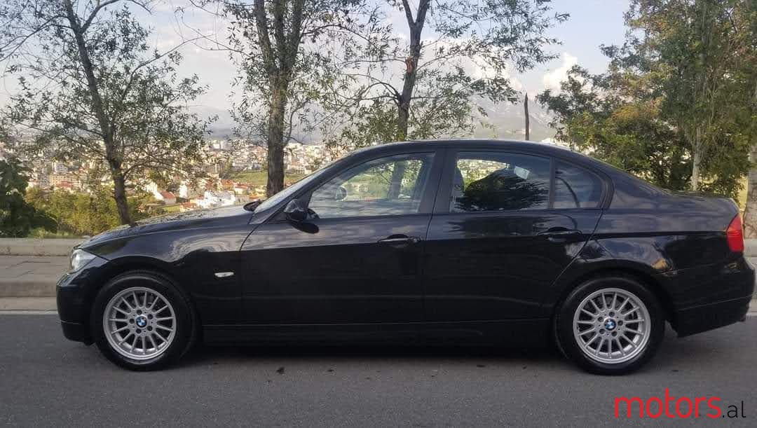 2007' BMW 318 photo #3