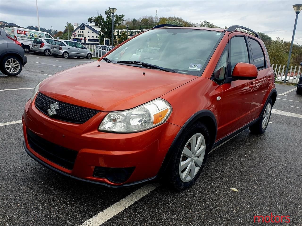 2010' Suzuki SX4 photo #1
