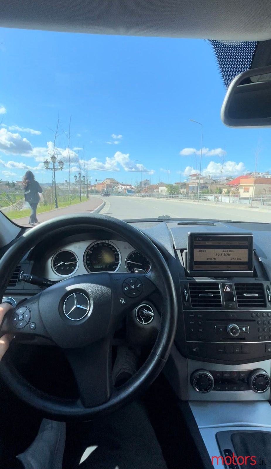 2009' Mercedes-Benz C 280 photo #2