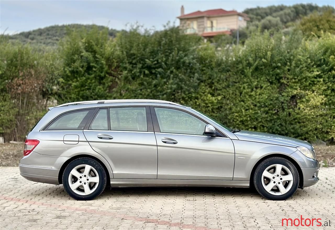 2008' Mercedes-Benz C 220 photo #5