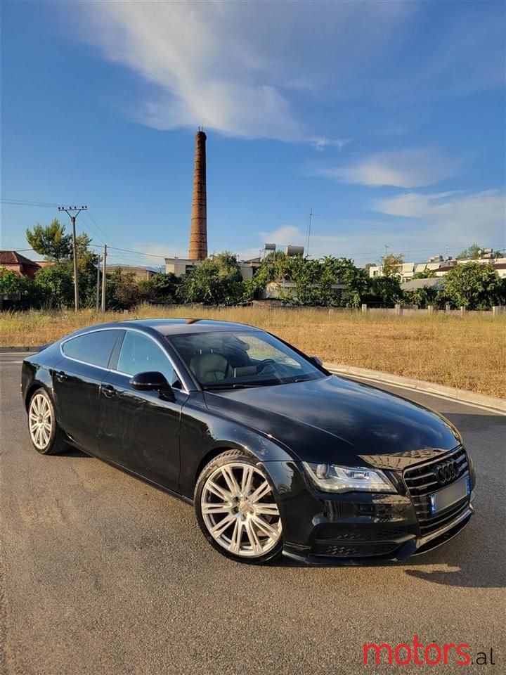 2011' Audi A7 photo #1