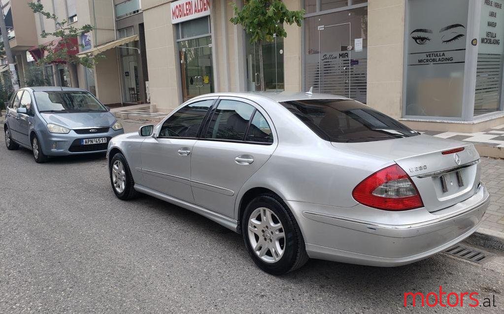 2007' Mercedes-Benz E 200 photo #1