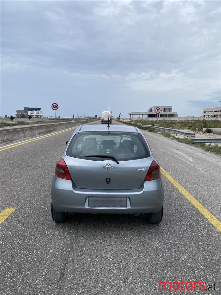 2006' Toyota Yaris photo #3