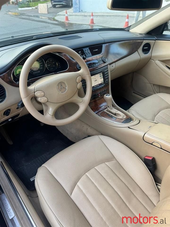 2006' Mercedes-Benz CLS 320 photo #4