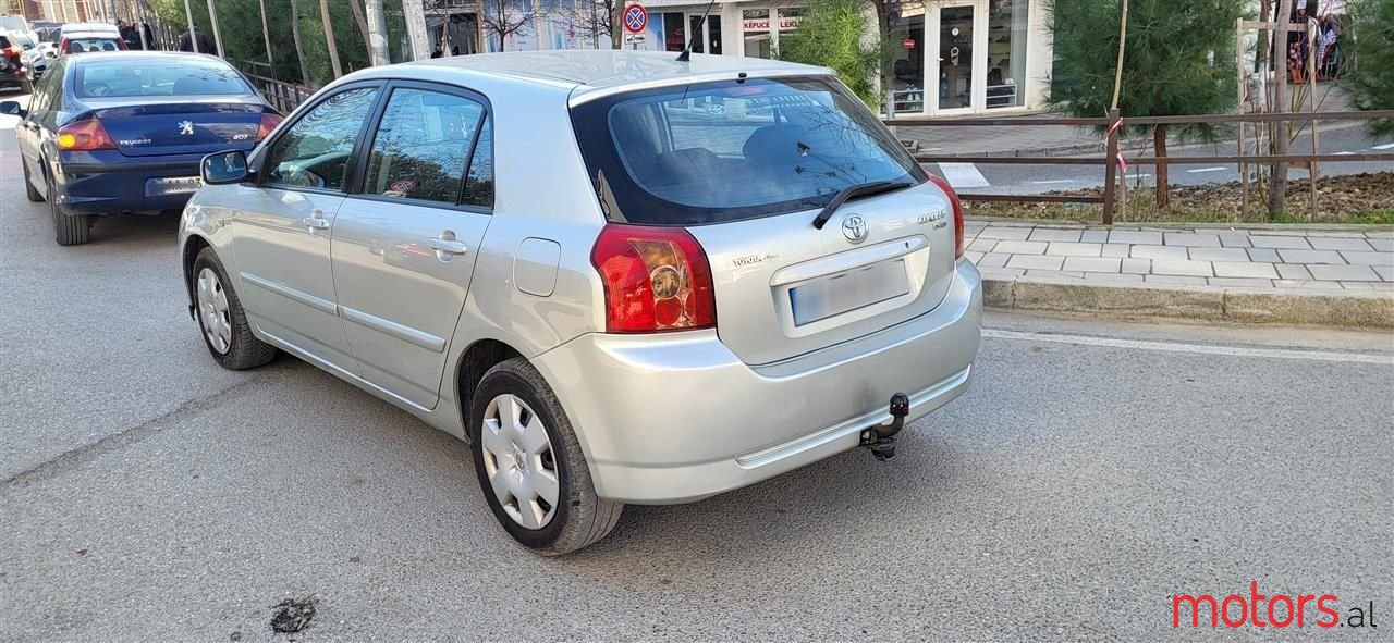 2005' Toyota Corolla photo #3