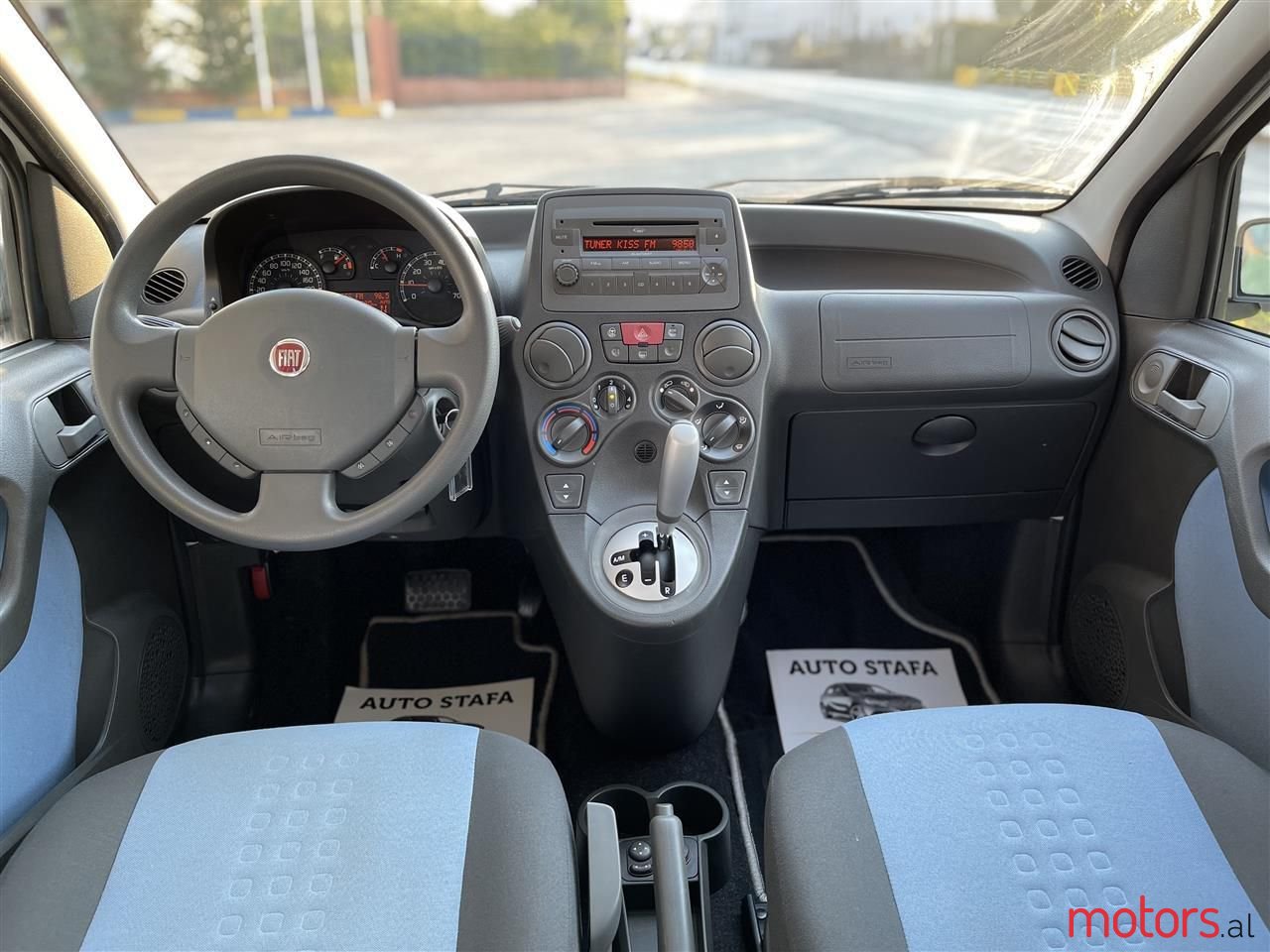 2009' Fiat Panda photo #5