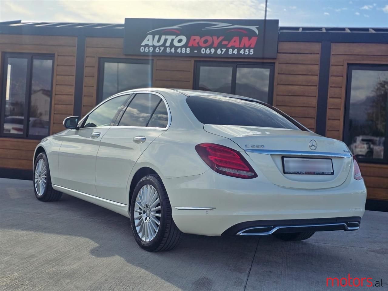 2014' Mercedes-Benz C 220 photo #3