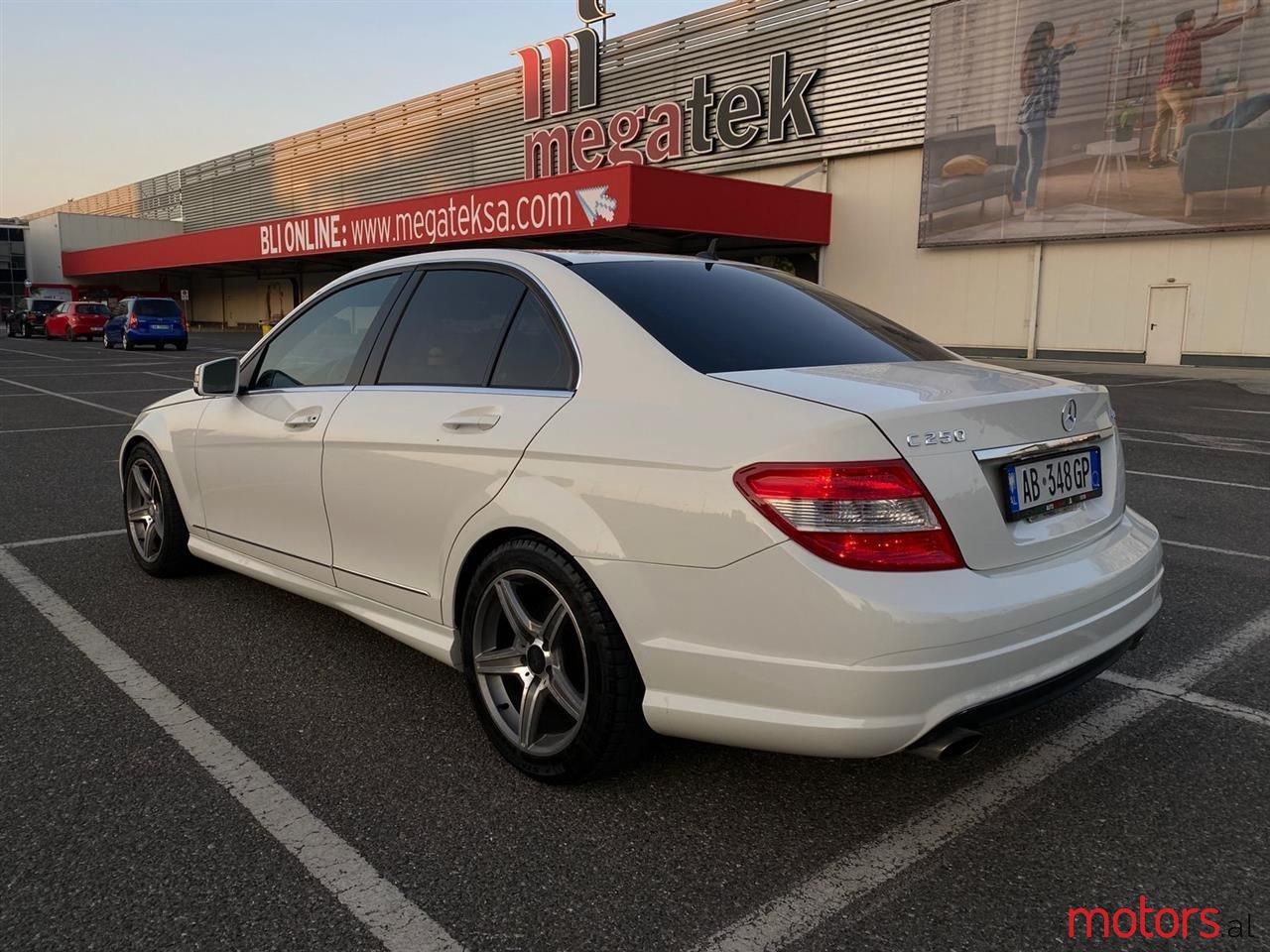 2010' Mercedes-Benz C 250 photo #5