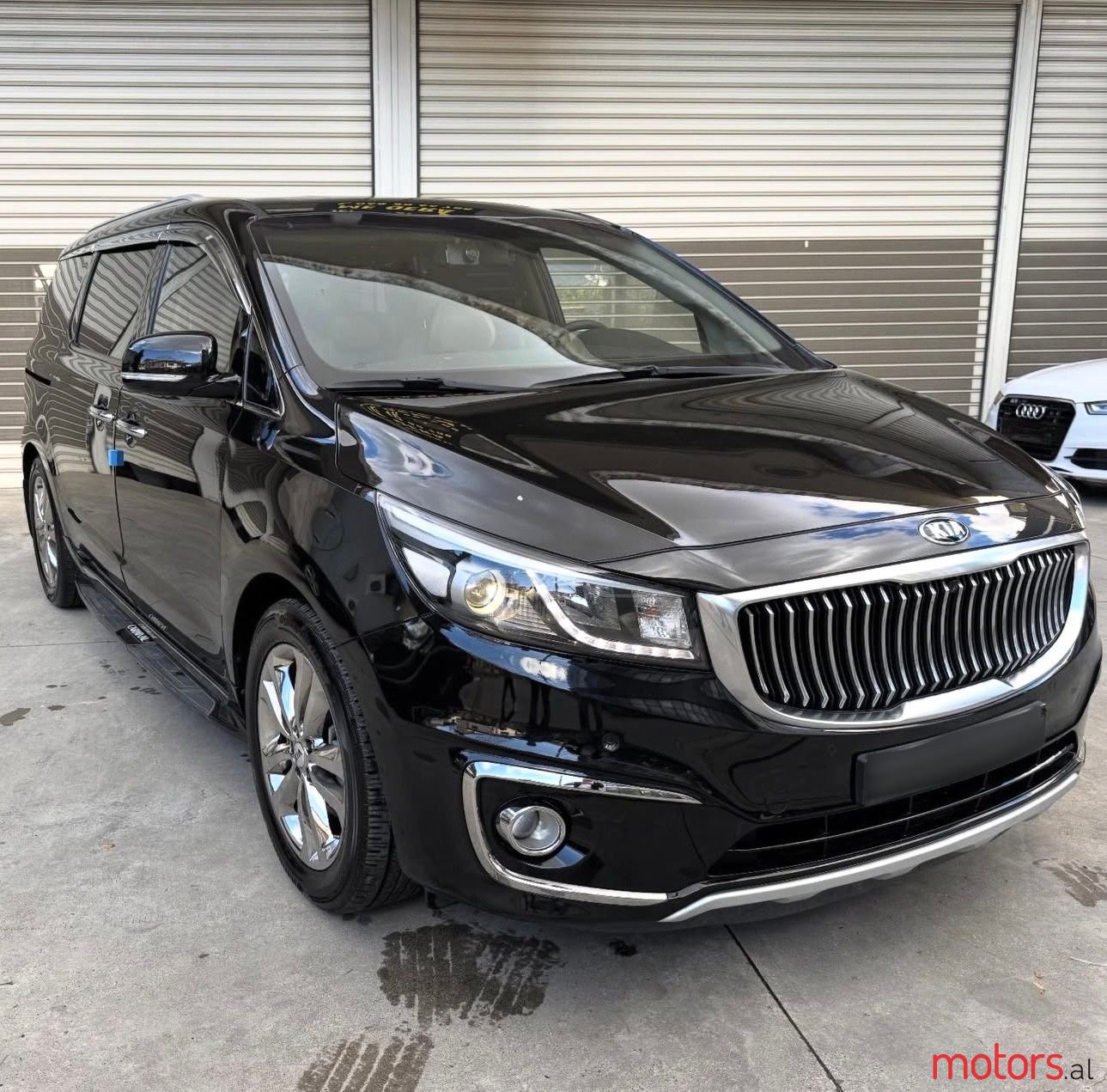 2016' Kia Carnival photo #6