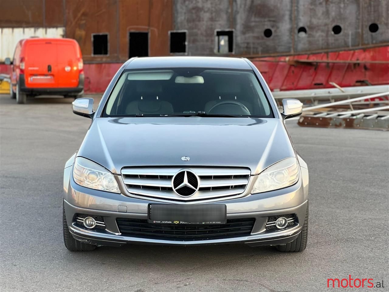 2008' Mercedes-Benz C 250 photo #1