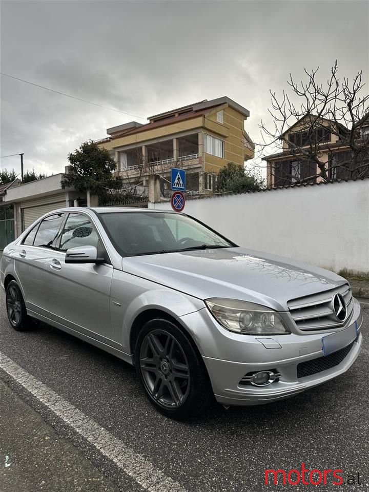 2010' Mercedes-Benz C 220 photo #1