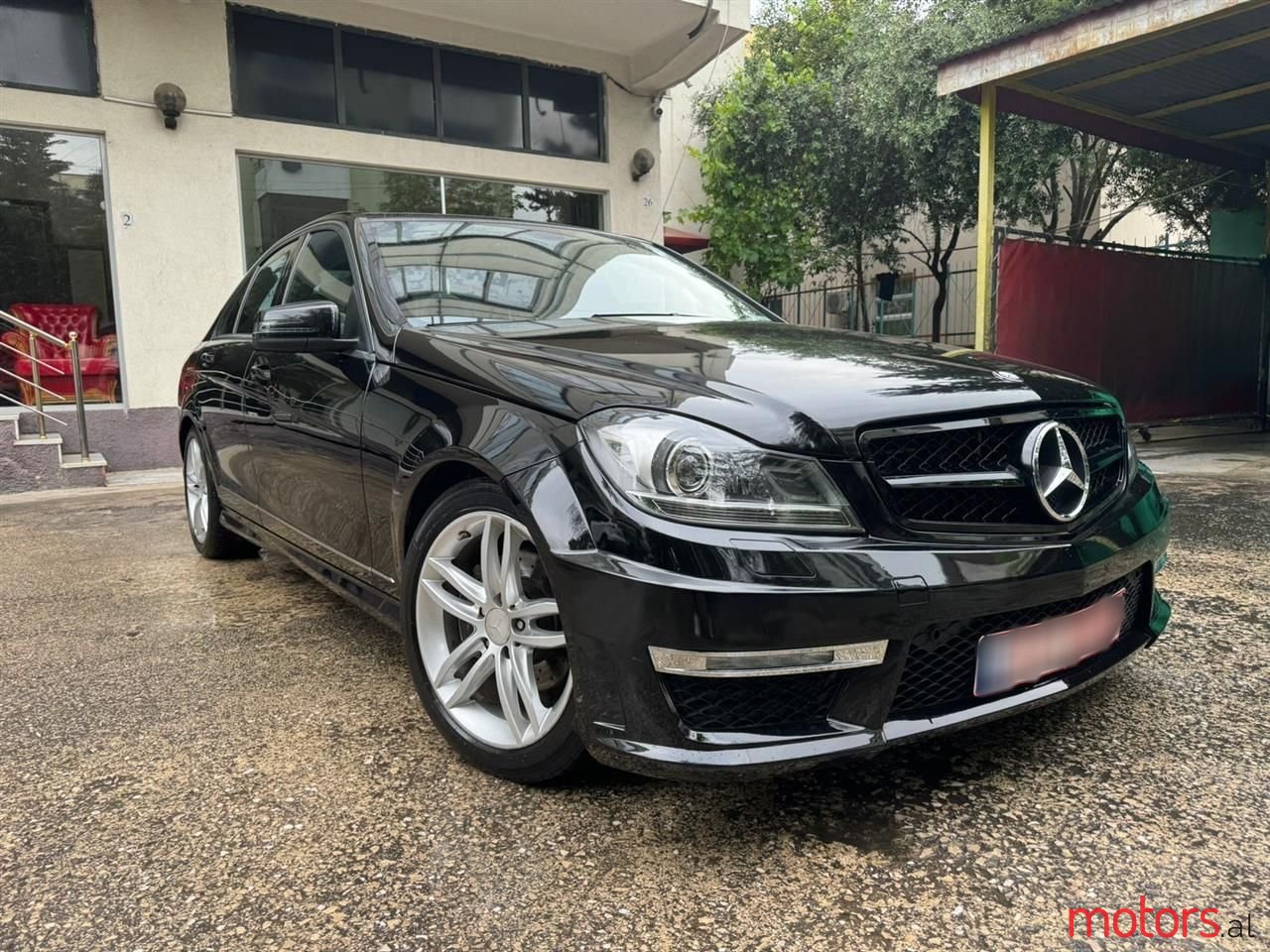 2012' Mercedes-Benz C 300 photo #1