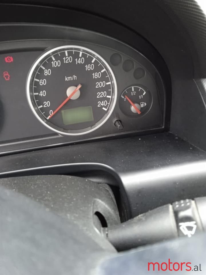 2001' Ford Mondeo photo #4