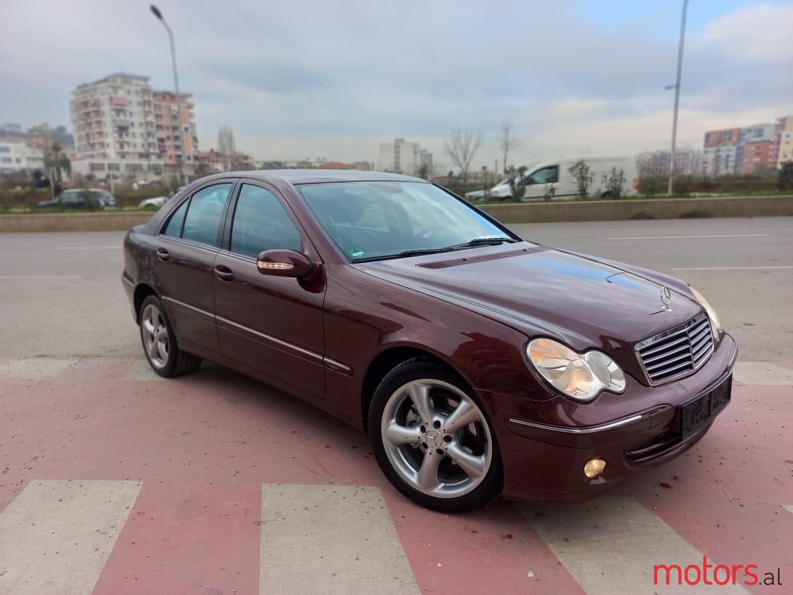 2006' Mercedes-Benz C 220 photo #1