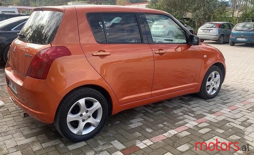 2006' Suzuki Swift photo #2