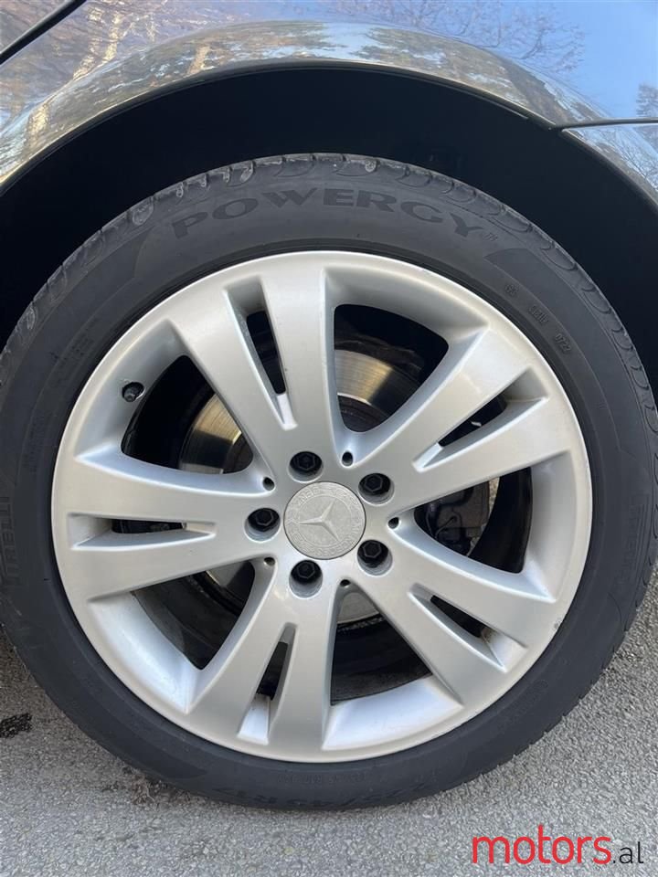 2008' Mercedes-Benz C 200 photo #6