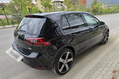 2015' Volkswagen Golf