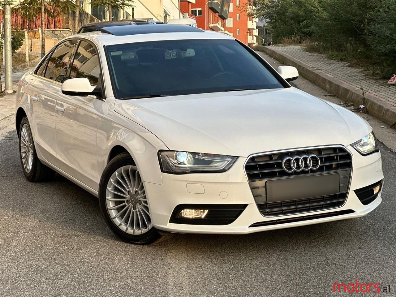 2014' Audi A4 photo #1