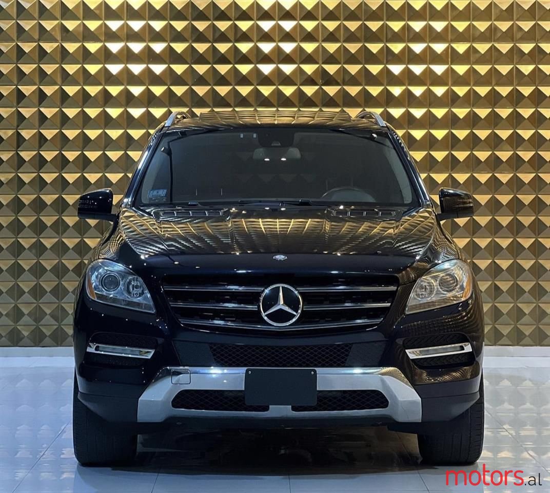 2012' Mercedes-Benz 350 photo #1