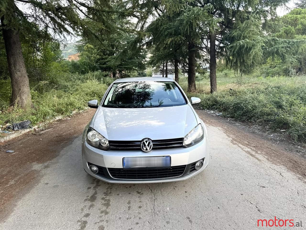 2009' Volkswagen Golf photo #4