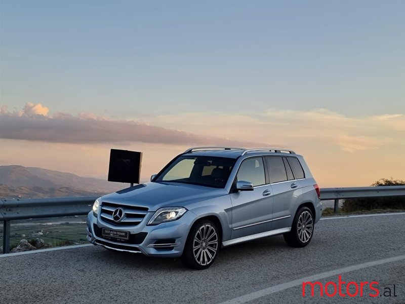 2014' Mercedes-Benz GLK 220 photo #1