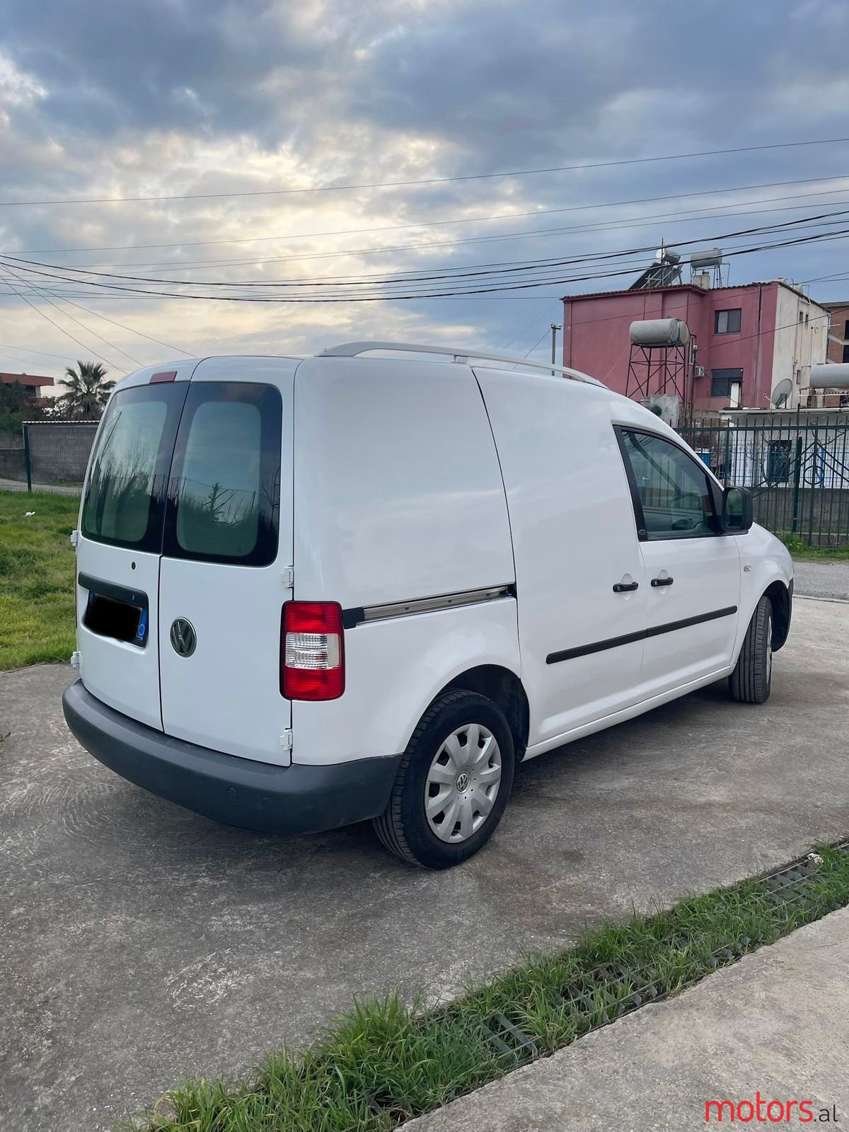 2007' Volkswagen Caddy photo #4