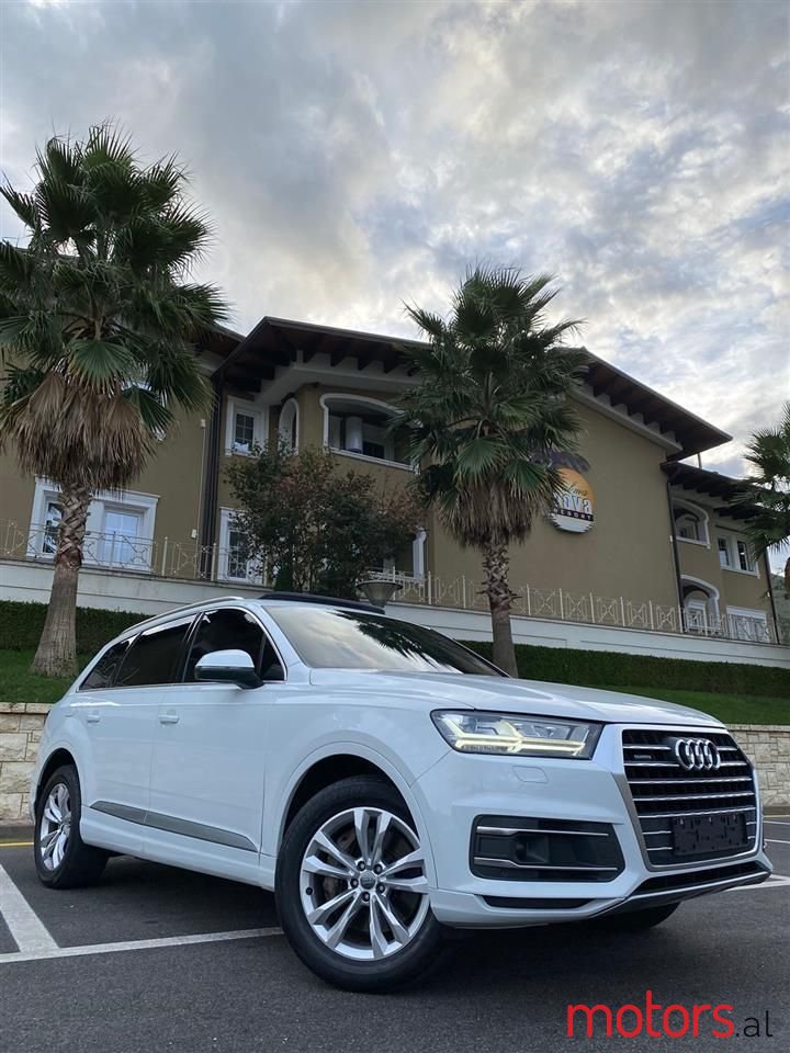 2016' Audi Q7 photo #1