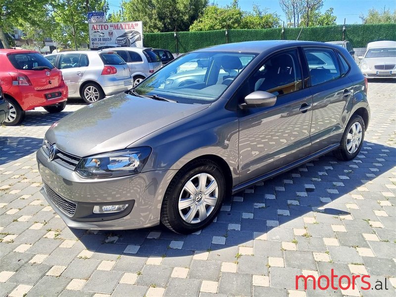 2012' Volkswagen Polo photo #3